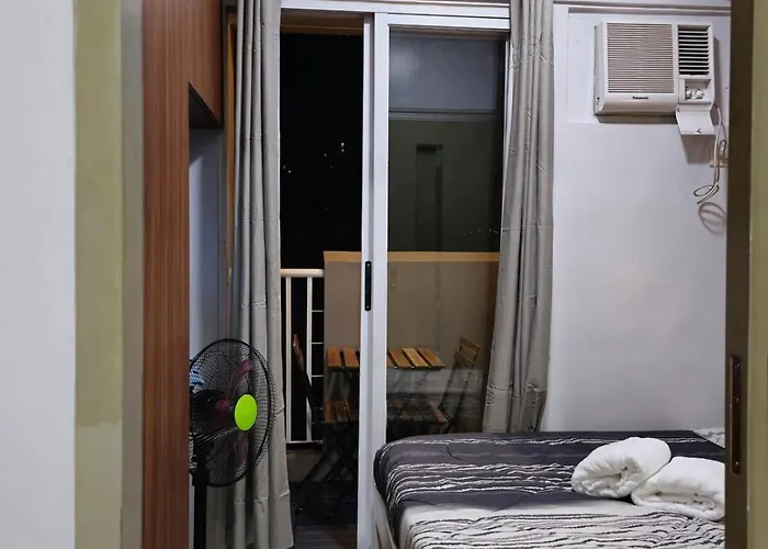 Apartment Newly Renovated - Vintage Vibes - Modern Comfort Unit In Makati, Ph Manila