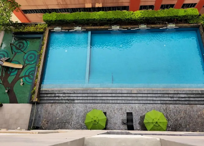 Newly Renovated - Vintage Vibes - Modern Comfort Unit In Makati, Ph *